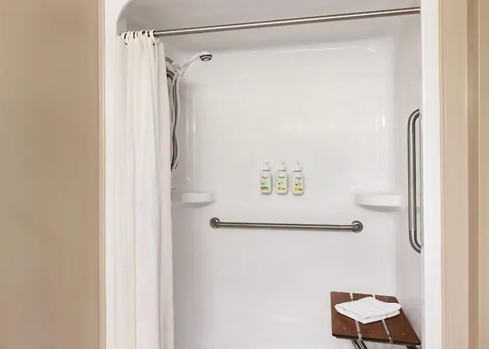 Atlantic Host Hotel, An Ascend Collection Hotel